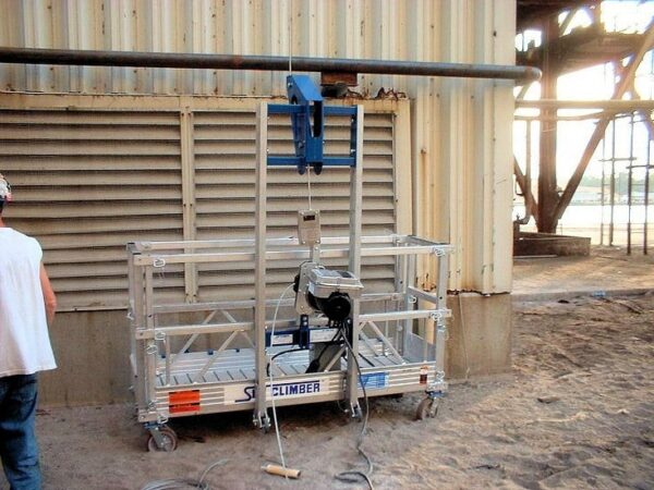 SSU Work Cage 2m with Walk-Thru Stirrup