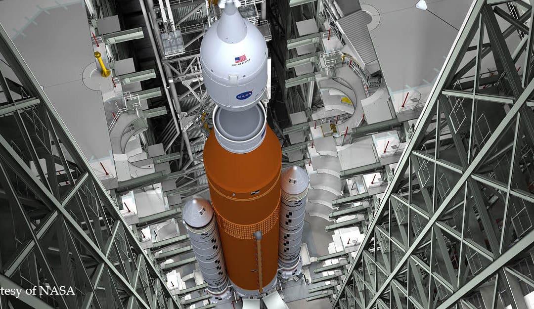 Rocket fuel-tank hoist system for NASA